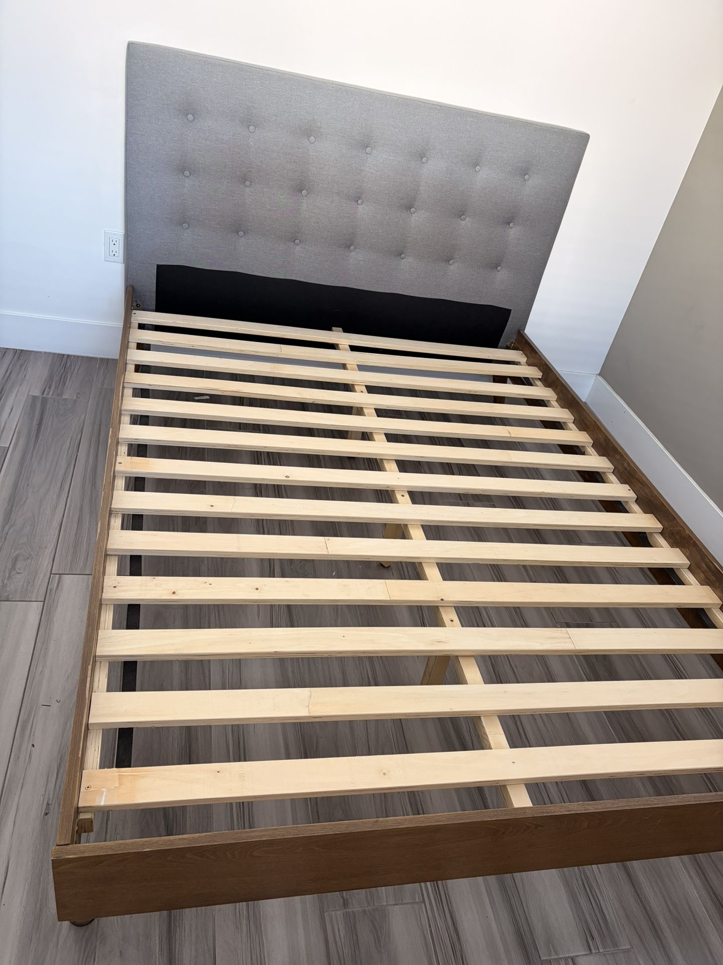 Bed frame 
