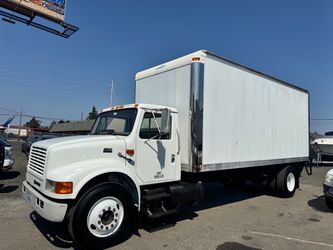🔥 2000 International 4700 20’ Box Truck — LOW MILES! 🔥  Looking for a clean, dependable box truck? This one is ready to go to work!  • ⭐ Only 54K mi