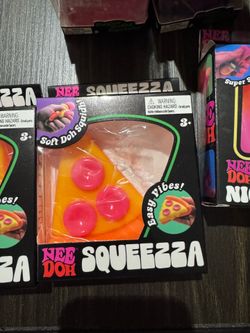 Pizza squishy toy