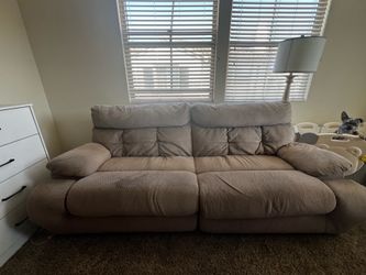 Large tan 2 piece couch set
