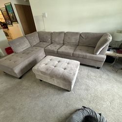 Sectional Sofa With ottoman
