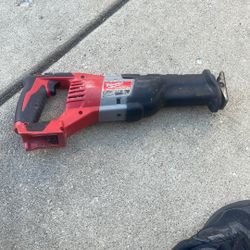 M18 Milwaukee Sawzall