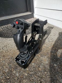 Virpil Joystick and WarBRD Base
