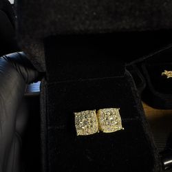 Honeycomb big face Men’s Moissanite gold plated earrings,