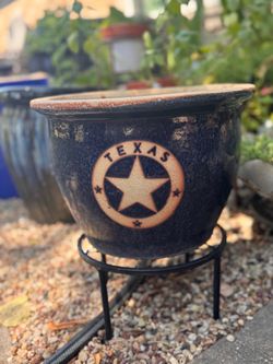 Glazed planter pot