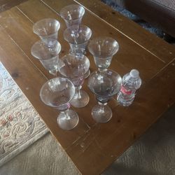 8 Wine Glasses