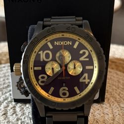 NIXON 51-30 CHRONO GUNMETAL BLACKBERRY GOLD
