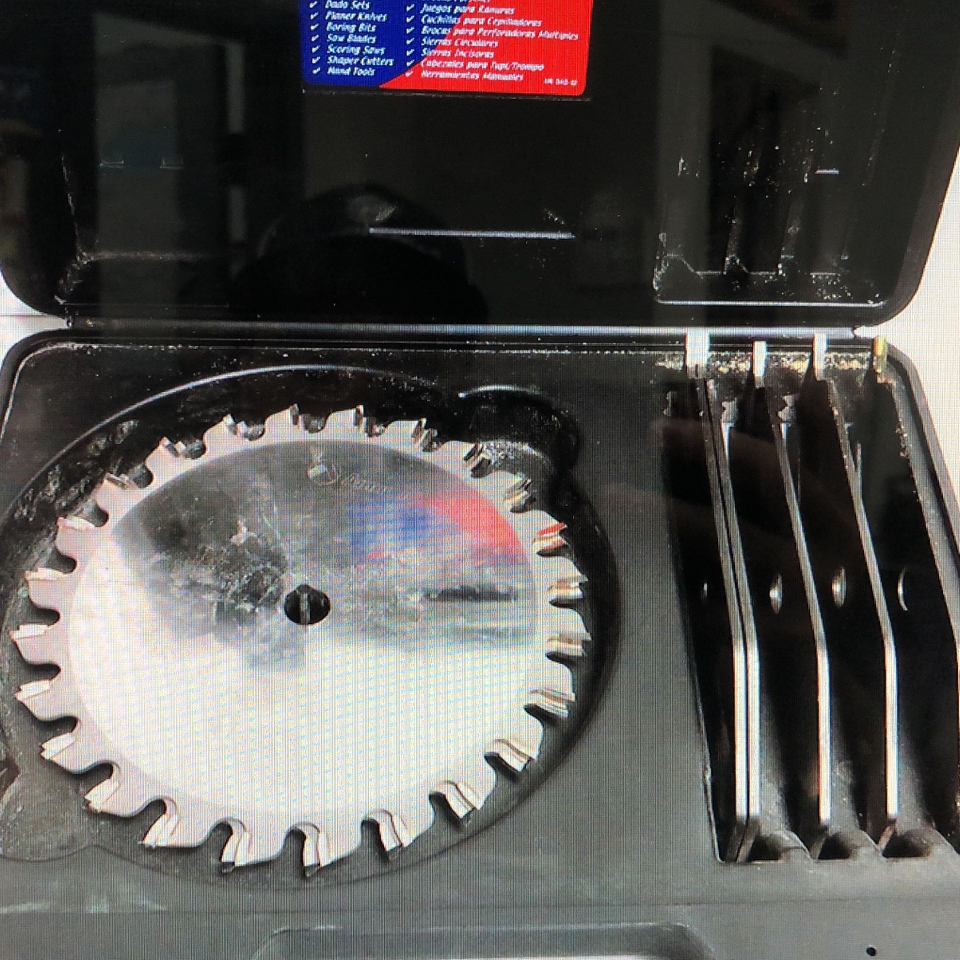 Airy Sawblade Stack Set