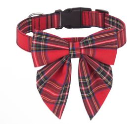 Christmas dog collar with bow