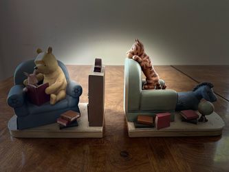 Disney Winnie the Pooh Bookends Collectable Disneyana Figurines Nursery Girls Boys Room Decor
