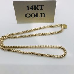 Like New! 14K Round Box Chain