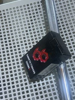 7 foot and a 5 foot each $$15 for each one you choose the one you like they are 1 inch Olympic bar they come with new collars