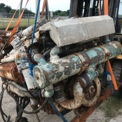 Twin Detroit 8v92 Engines Parts 
