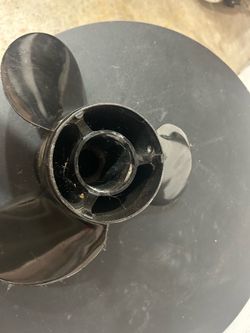 Boat propeller 14-1/4”x23