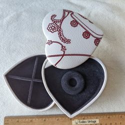 Pandora Jewelry Heart Shaped Leather Box Trinket Storage Bracelet Charms