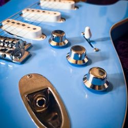 Fender Aerodyne Stratocaster Maple Fingerboard California Blue Electric Guitar 6 String