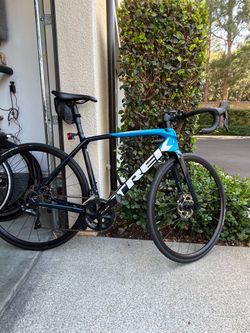 Trek Emonda SL5 Road bike size 54