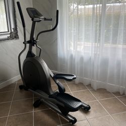 Elliptical Excersize Machine