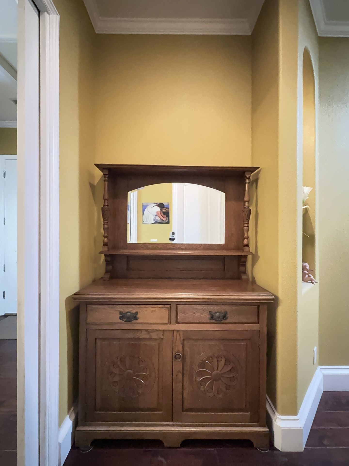 Antique sideboards cabinet