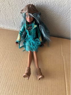 Disney Descends 2 Uma Fashion Doll 2014