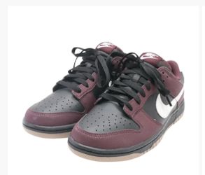 Nike dunk low!