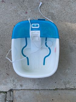 Feet cleaner