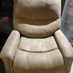 Like New Recliner 