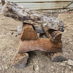 Premium Seasoned MESQUITE Firewood - small stack $10 