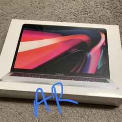 13 Inch MacBook Pro M1 256gb New Sealed