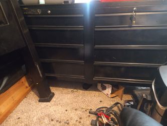 Tool box 90% good with keys