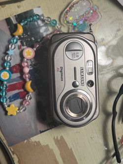 Samsung digimax a6 portable camera