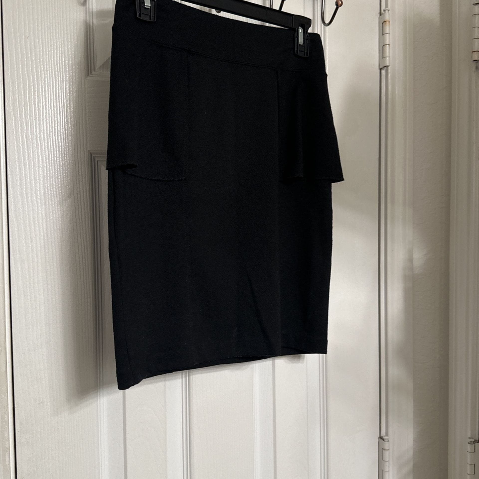 Black Medium M Mini Skirt 