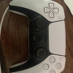 PS5 CONTROLLER 20$