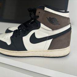 Air Jordan 1 Retro Mocha 