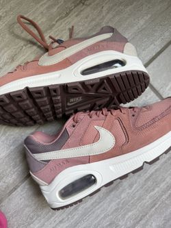 Nike Command Woman