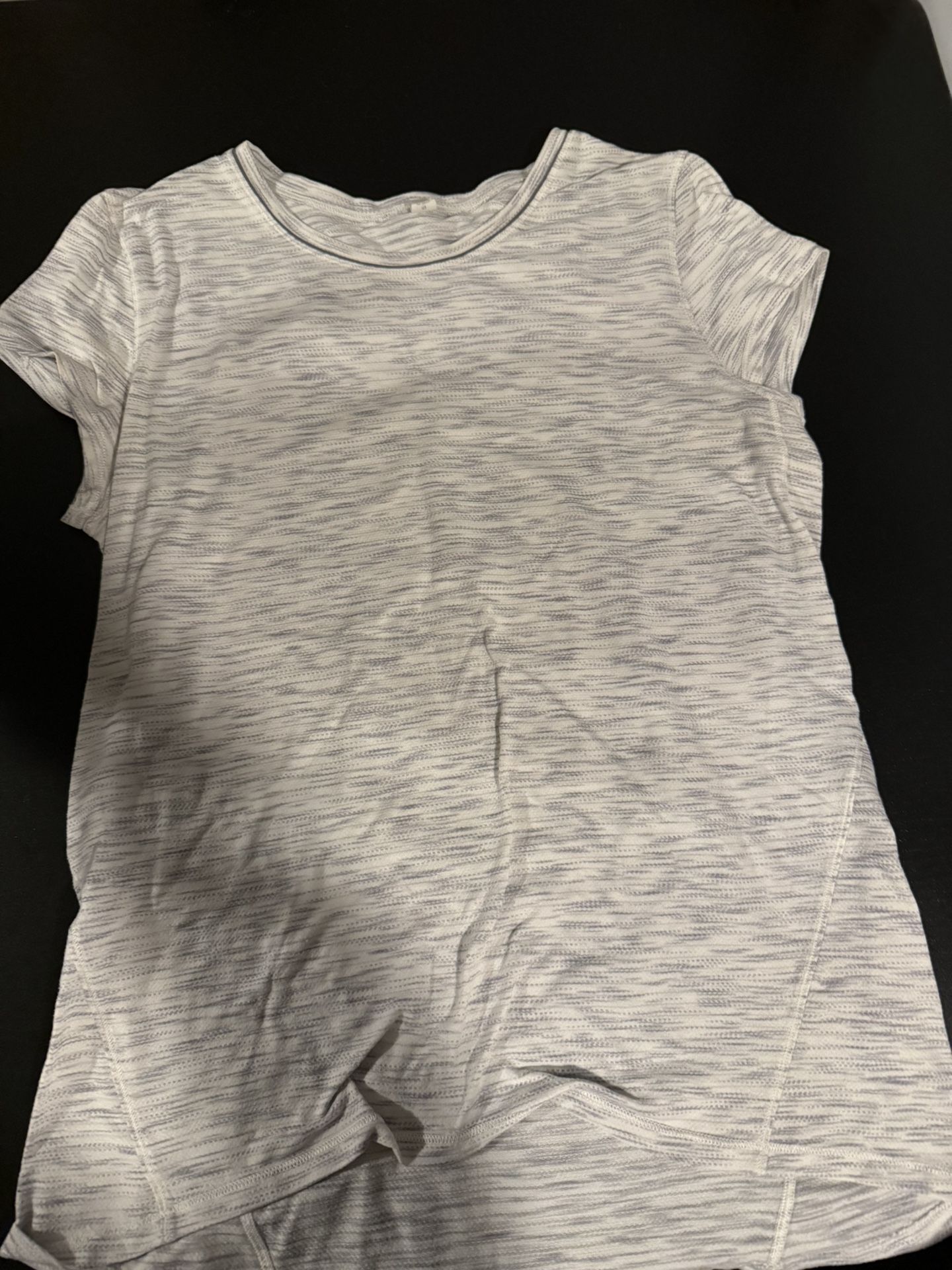 Lululemon shirt