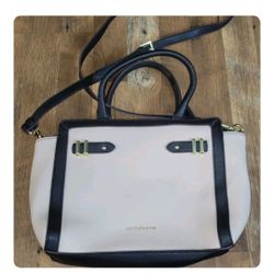 Liz Claiborne Purse Carry Handles And Adjustable Strap 8"×14", Beige And Black