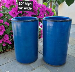Clay pots