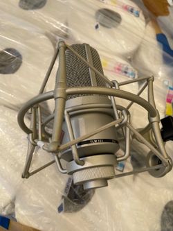 TLM-103 NEUMANN MIC 🎙️