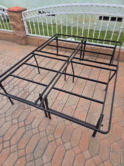 Mainstays Queen Size Metal Bed Frame (Price Is Firm)