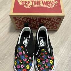 NEW! Vans Slip On V, Floral Black/White - Toddler Size 6
