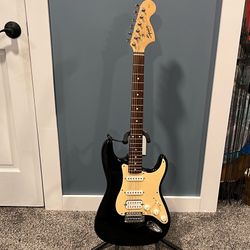 Guitar - Squire (Fender)