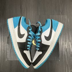 Jordan 1 Low Laser Blue Men Size 7.5/9 Women