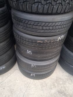 Used 225/70/19.5 Michelín $75 each