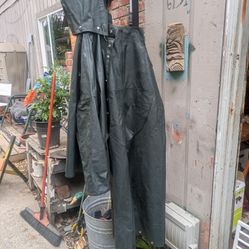 Carhartt Wet Suit