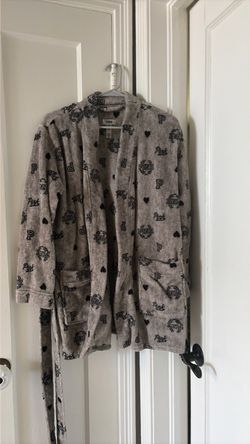 Victoria’s Secret gray bathrobe extra small