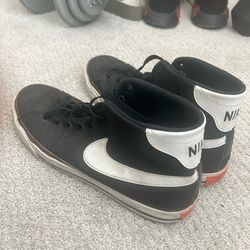 Nike Blazers Size 12 Mens