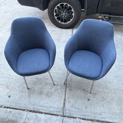 Chairs- Guest/ Side Chairs 