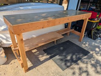 Wood work bench
