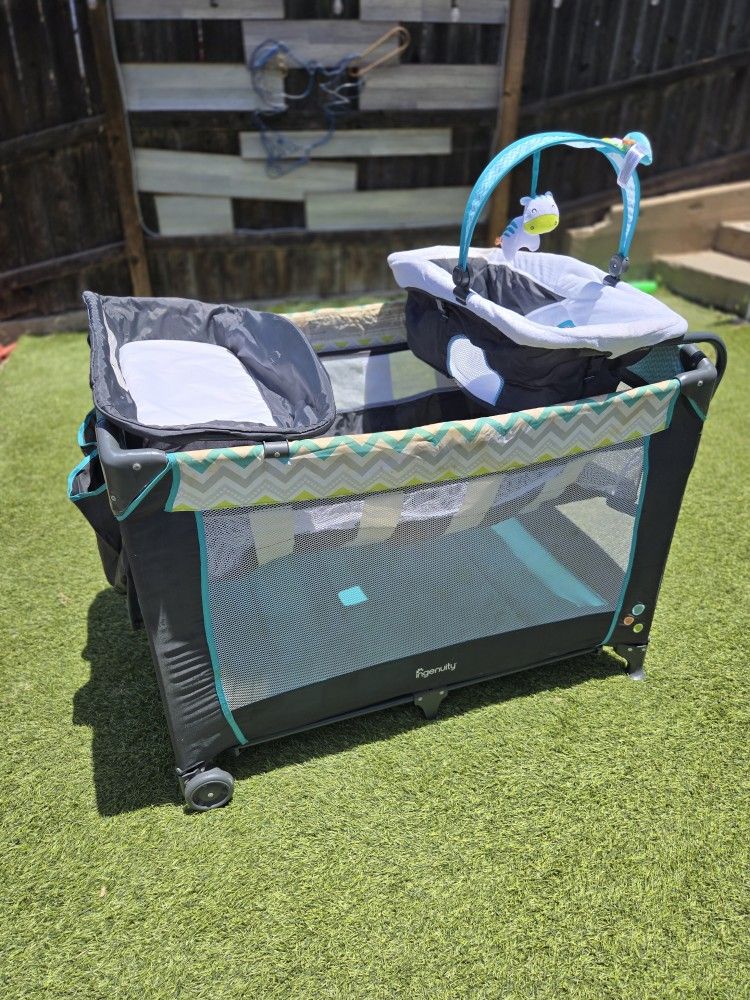 3 In 1 Playpen Bassinet Changing Table